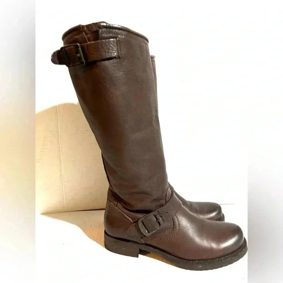 Frye women’s Veronica slouch brown leather pull up boots size 6 minor scratches - Picture 4 of 8